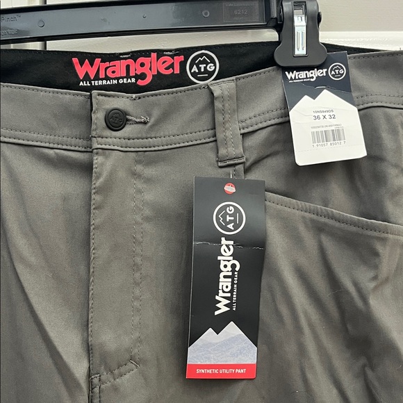 Wrangler Men's Dark Gray Synthetic Utility Pant - Picture 2 of 9